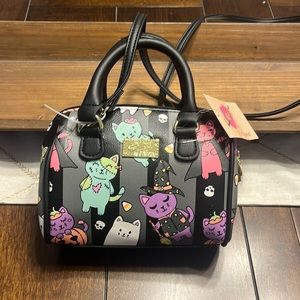 Brand new Betsey Johnson Halloween 🎃 mini barrel crossbody